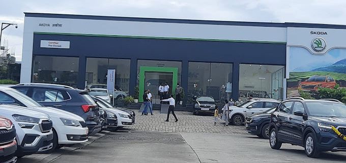 Banner Showroom