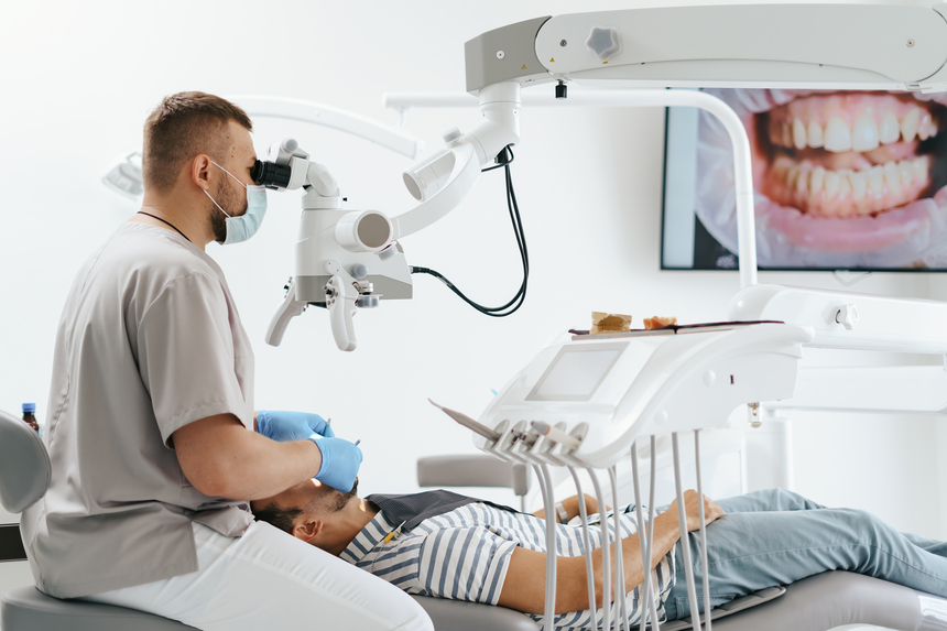 Dental Surgeries in Canada Corner Nashik | Care32 Dental Care