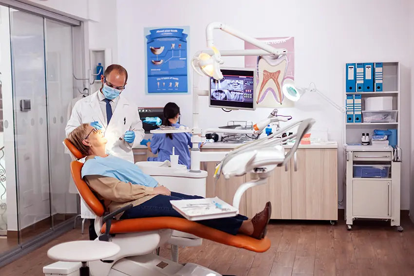 Dental Surgeries in Sharanpur Road Nashik | Call 9860150251