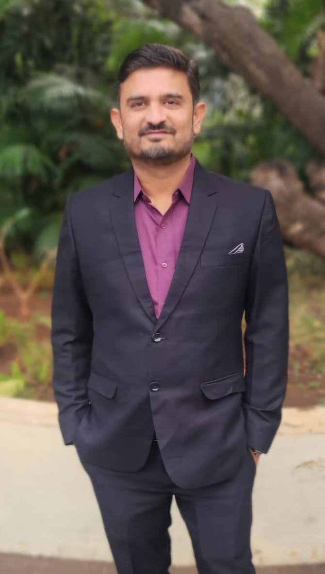 Dr. Diptesh Mutha